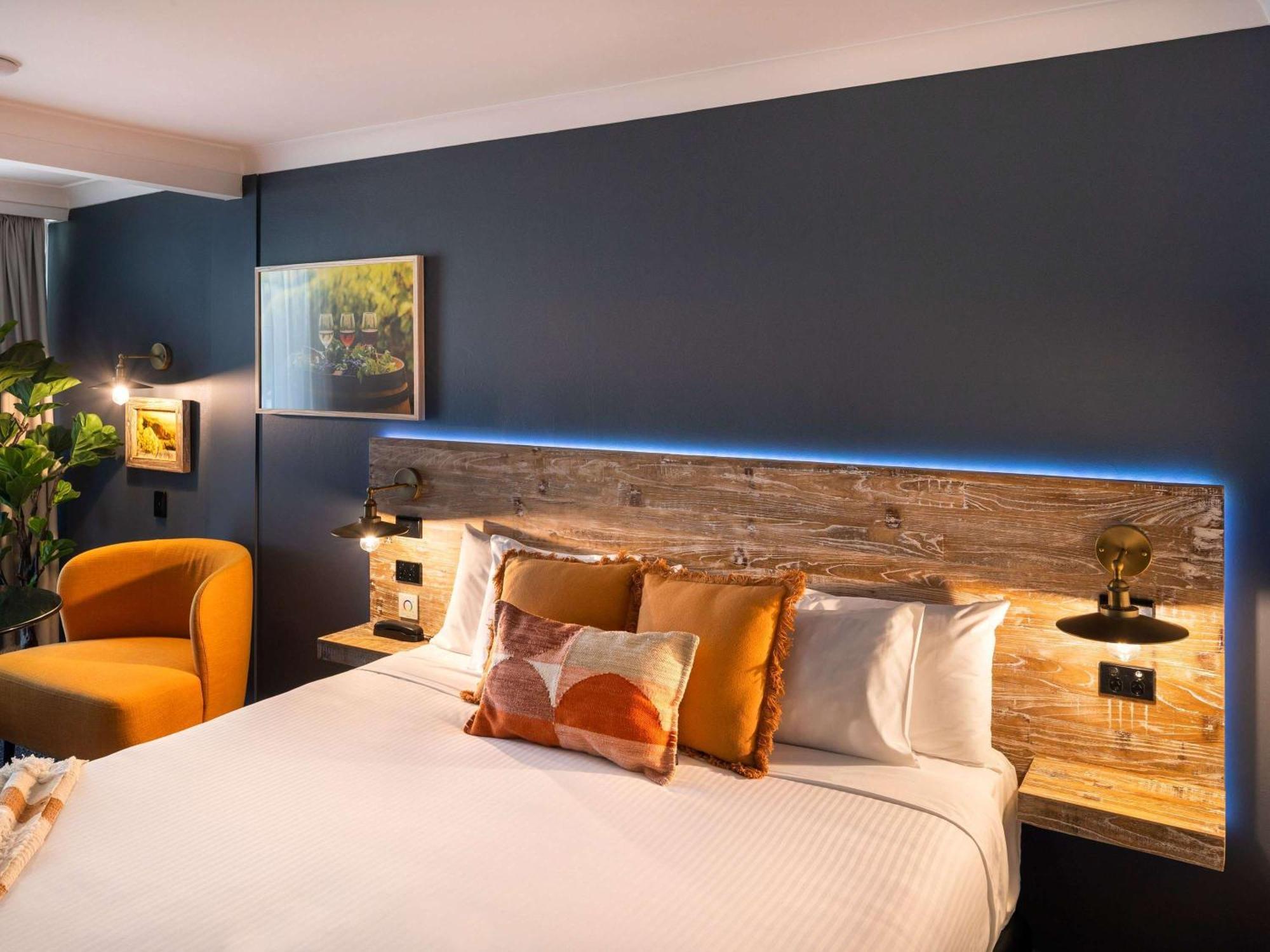 Ibis Styles Orange Hotel Екстериор снимка