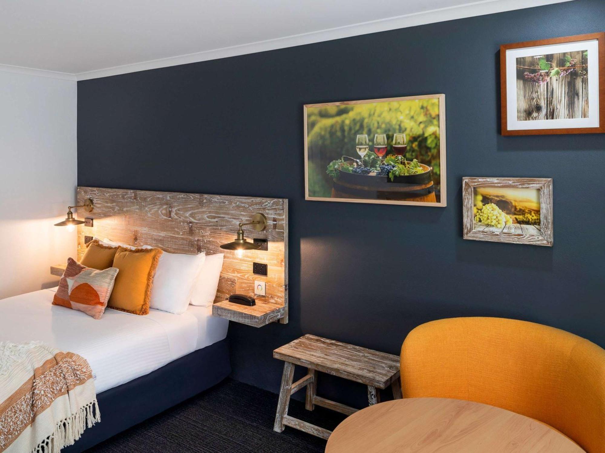 Ibis Styles Orange Hotel Екстериор снимка